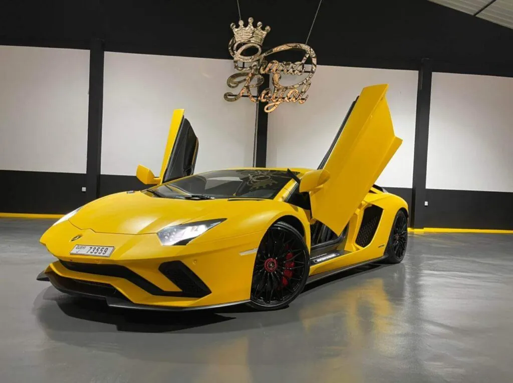 Lamborghini Aventador S Rental Dubai